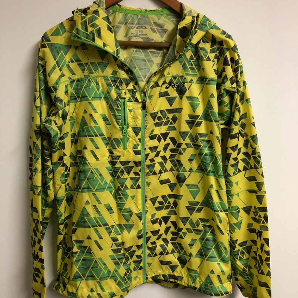 ASICS Women’s Geometric Wind Breaker
